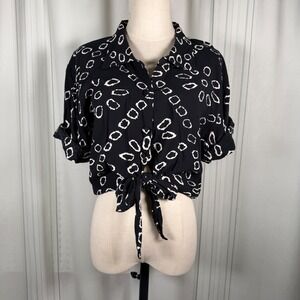 Vintage Passports Pier 1 Black White Abstract Tie Front Crop Top Rayon L‎